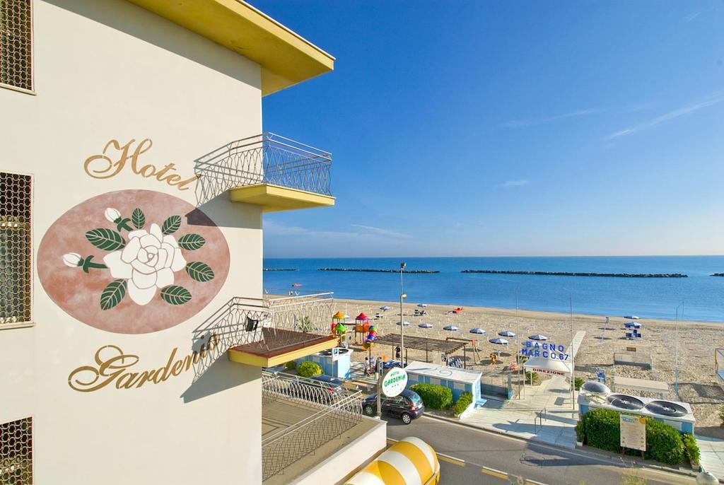 Hotel Gardenia Bellaria-Igea Marina Esterno foto