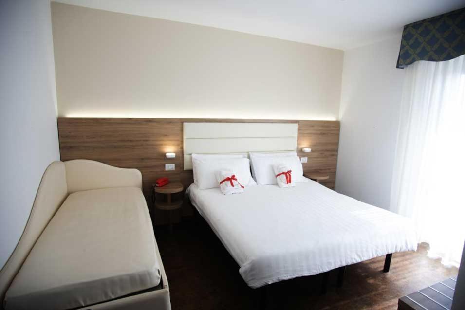 Hotel Gardenia Bellaria-Igea Marina Esterno foto