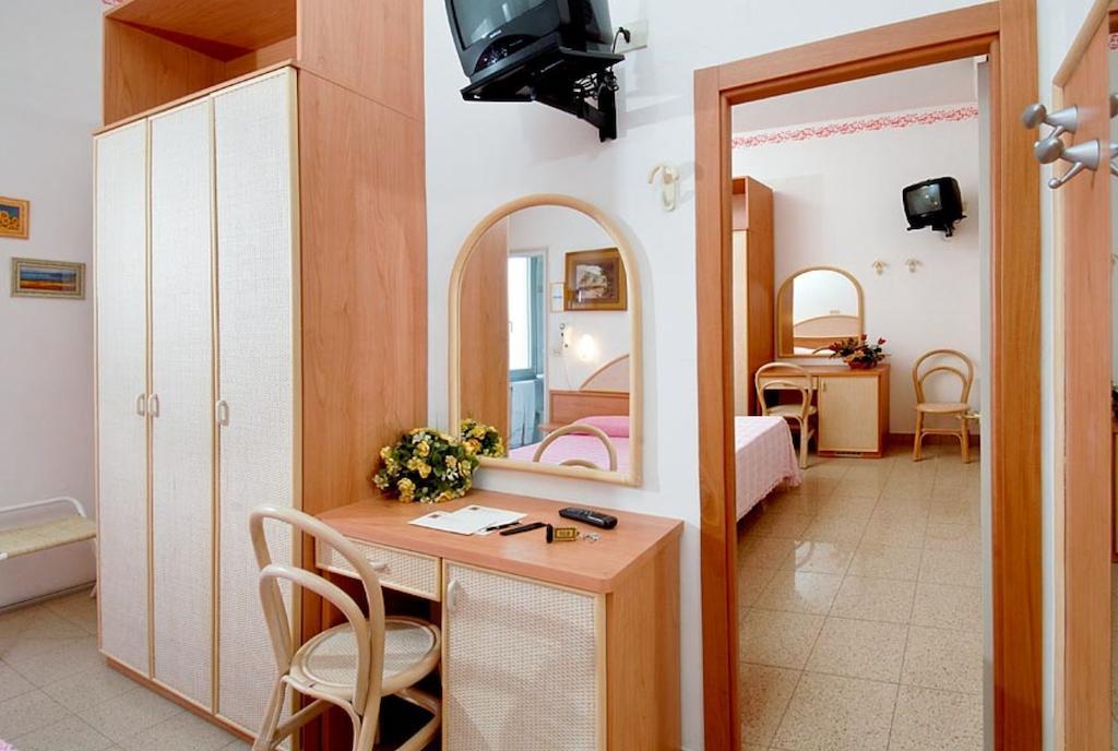 Hotel Gardenia Bellaria-Igea Marina Camera foto