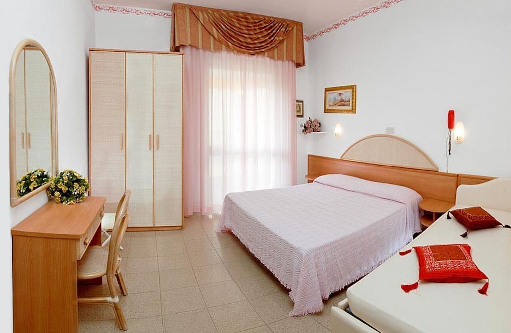 Hotel Gardenia Bellaria-Igea Marina Camera foto